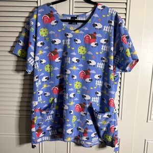 Zoe + Chloe Blue Farm Sheep Barn Print Scrub Top V-Neck XL